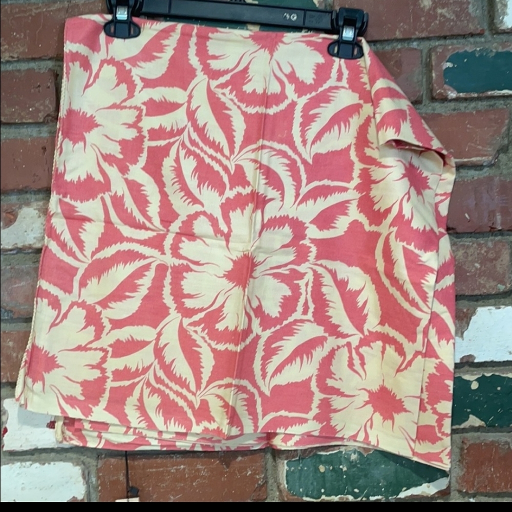 Alistair Rai Shawl/scarf in pink and beige - Picture 6 of 6